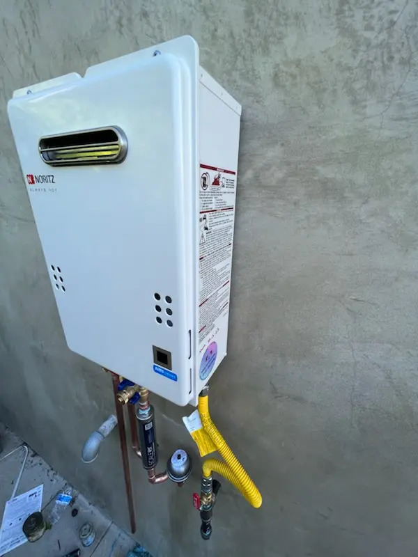 Tankless water heater installation for Frazeysburg homes